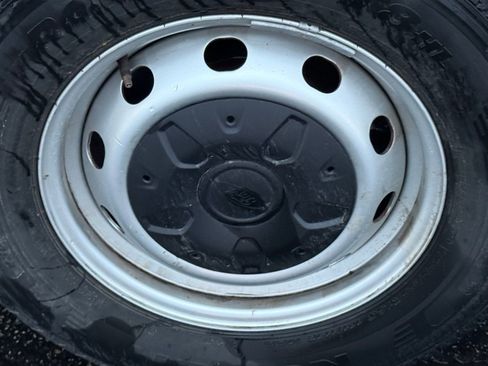 Used 2023 Ford Transit 250 Medium Roof w/ Load Area Protection Package image 10