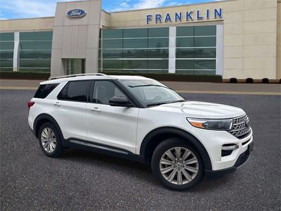 Used 2022 Ford Explorer Limited w/ Limited Technology Package