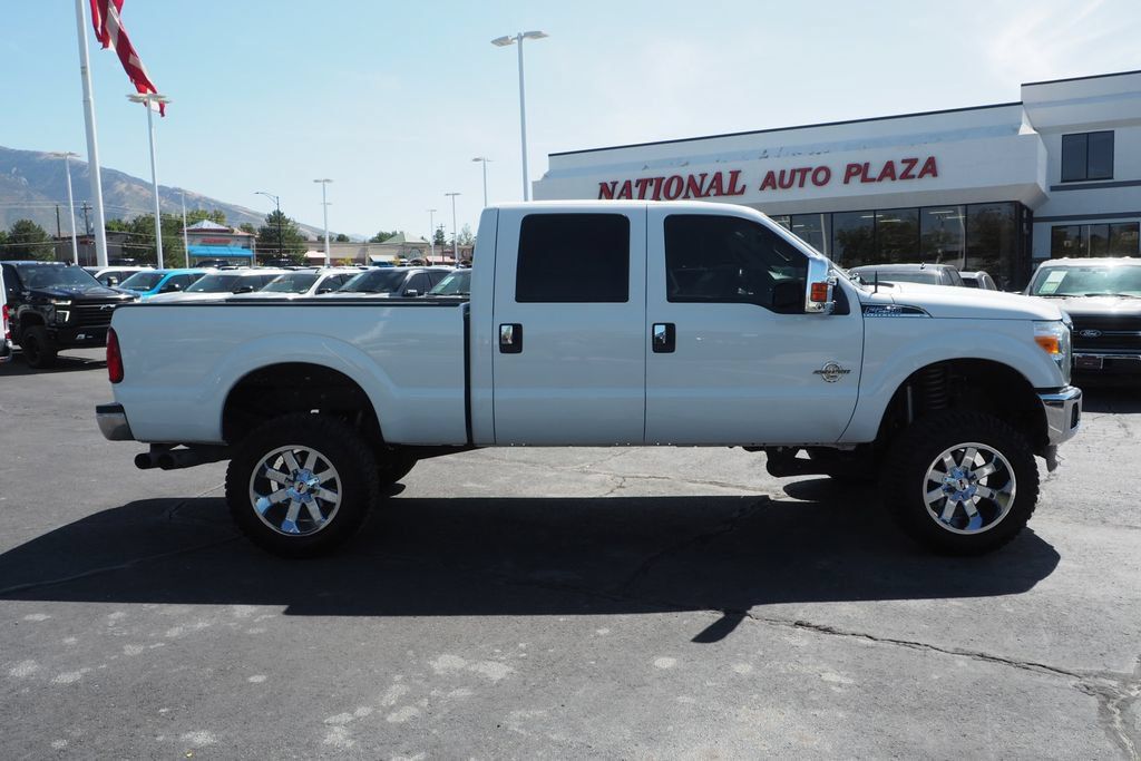 Used 2015 Ford F250 XLT w/ Camper Package AWD/4WD image 4
