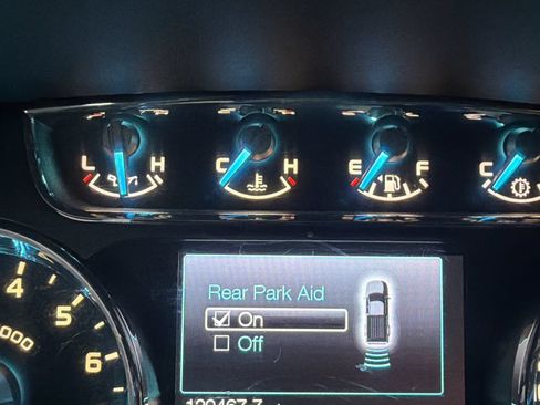 Used 2014 Ford F150 Lariat w/ Equipment Group 502A Luxury AWD/4WD image 20