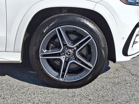 Certified 2024 Mercedes-Benz GLS 450 4MATIC w/ AMG Line Exterior image 8