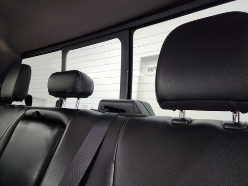 Used 2020 Ford F350 Lariat image 38