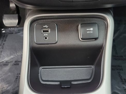 Used 2019 Jeep Compass Sport image 13