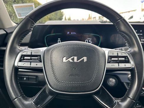 Used 2023 Kia Telluride S w/ S Sunroof Package image 25