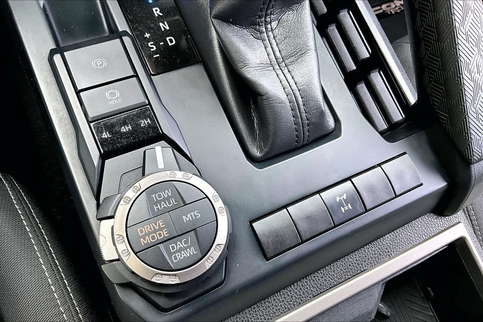 Used 2024 Toyota Tacoma TRD Off-Road AWD/4WD image 34