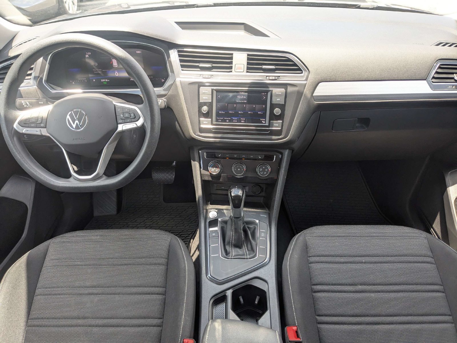 Used 2023 Volkswagen Tiguan S FWD image 16
