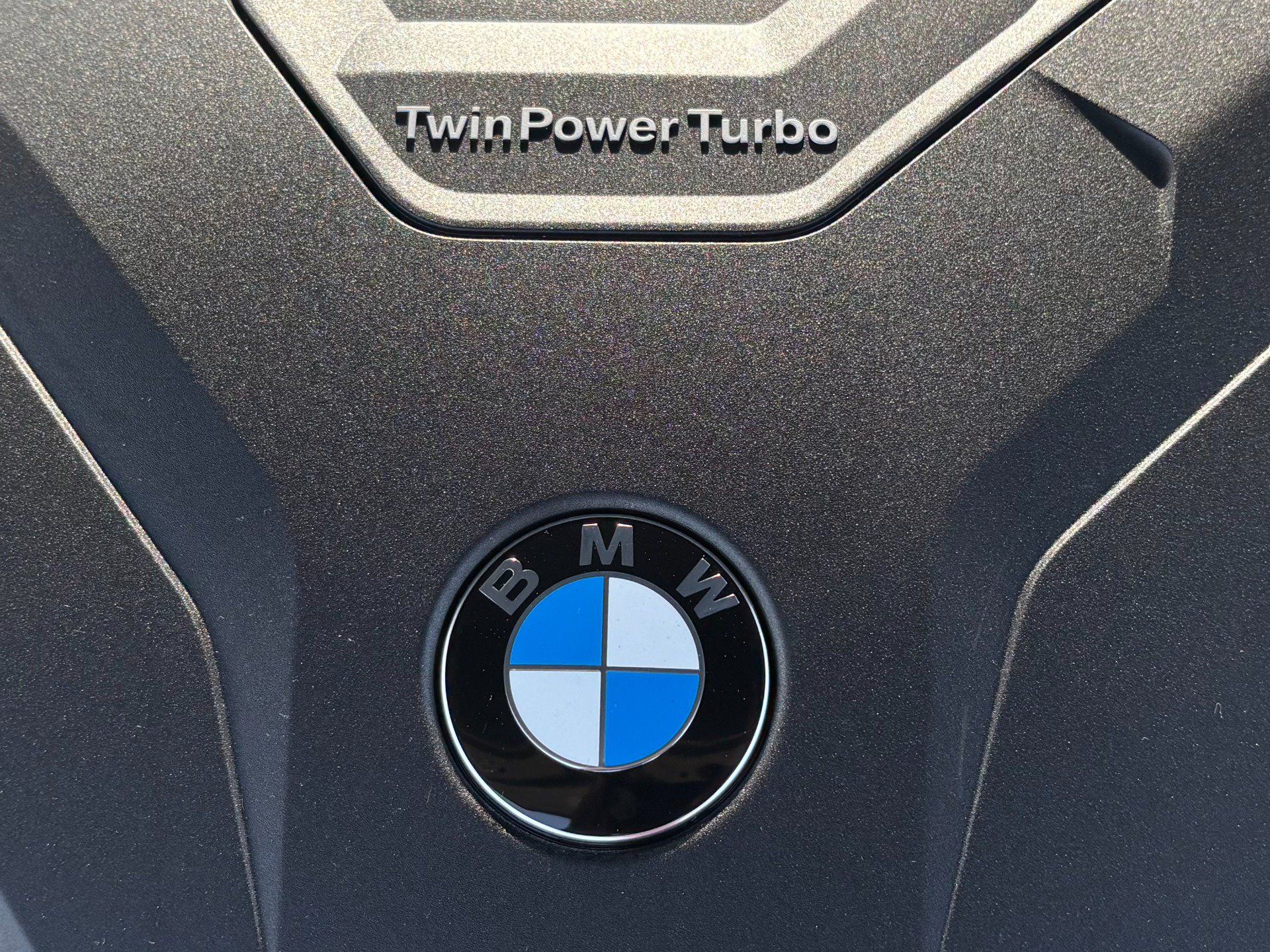 Used 2022 BMW 530i xDrive w/ M Sport Package AWD/4WD image 11