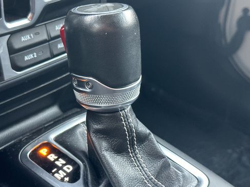 Used 2023 Jeep Wrangler Sahara image 22