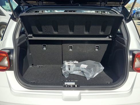 New 2026 Hyundai Venue SEL image 20