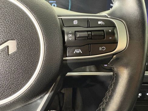 Used 2023 Kia Sportage EX AWD/4WD image 25