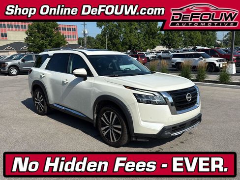 Used 2023 Nissan Pathfinder Platinum AWD/4WD image 1