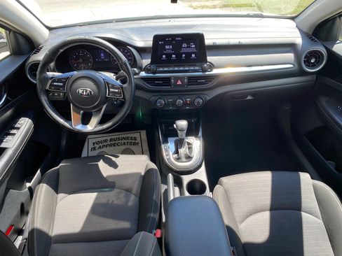 Used 2019 Kia Forte EX FWD image 4
