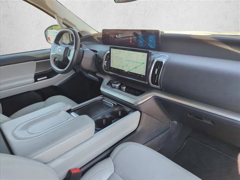 Certified 2025 Ford Expedition Max Platinum AWD/4WD image 23