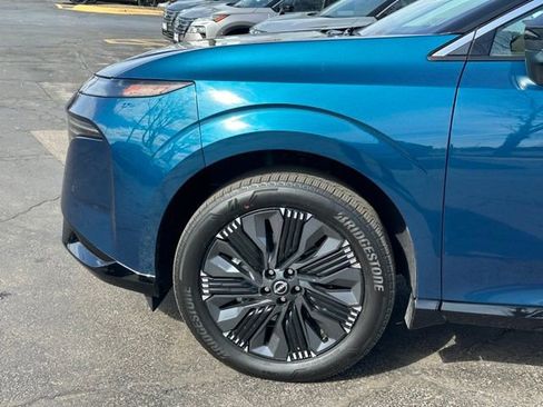 Certified 2025 Nissan Murano Platinum w/ Cargo Package image 7