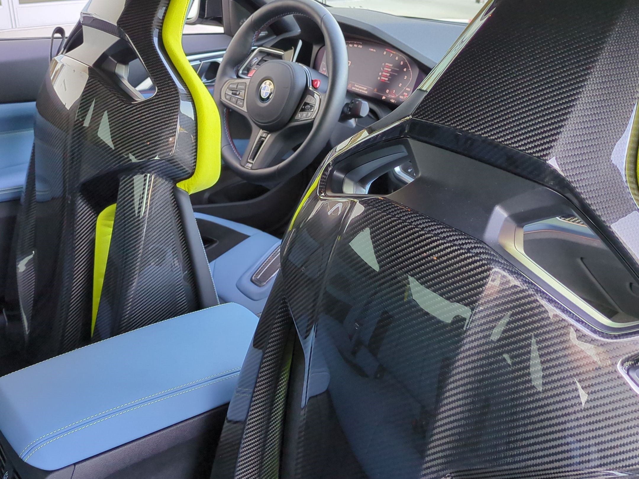 Used 2021 BMW M4 Competition w/ M Carbon Exterior Package RWD image 39