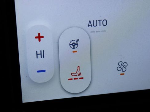 Used 2024 Ford Edge Titanium image 35