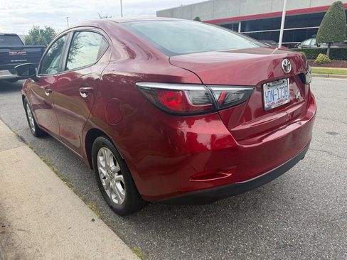 Used 2018 Toyota Yaris iA FWD image 4