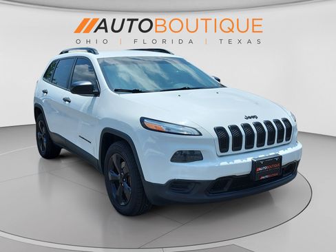 Used 2018 Jeep Cherokee Sport AWD/4WD image 7