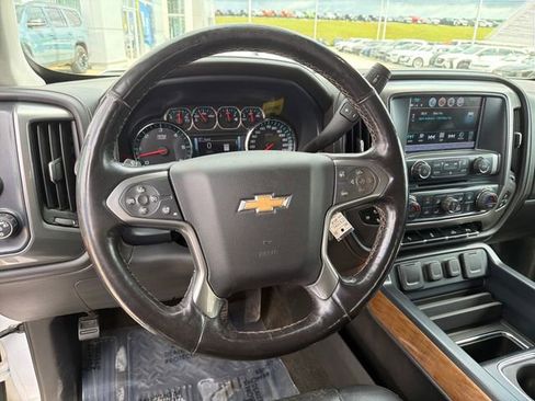 Used 2018 Chevrolet Silverado 1500 LTZ w/ LTZ Plus Package AWD/4WD image 17