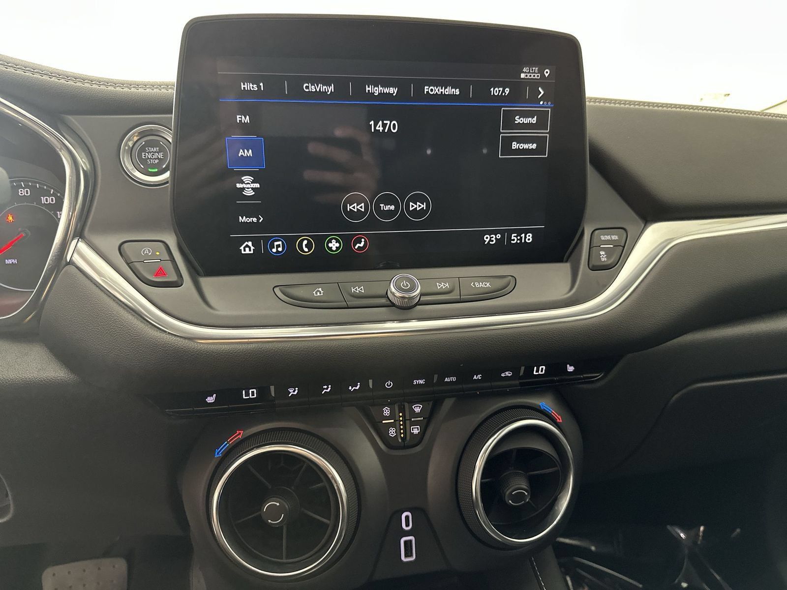 Used 2025 Chevrolet Blazer LT AWD/4WD image 21