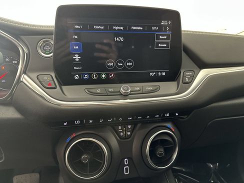 Used 2025 Chevrolet Blazer LT AWD/4WD image 21