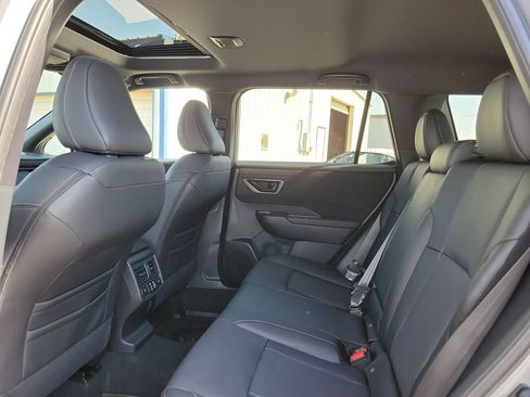 New 2026 Subaru Outback Limited AWD/4WD image 13