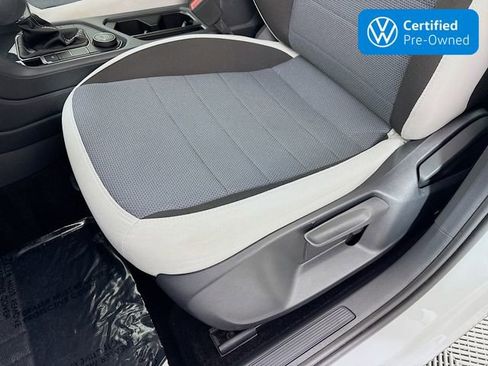 Certified 2025 Volkswagen Taos S image 19