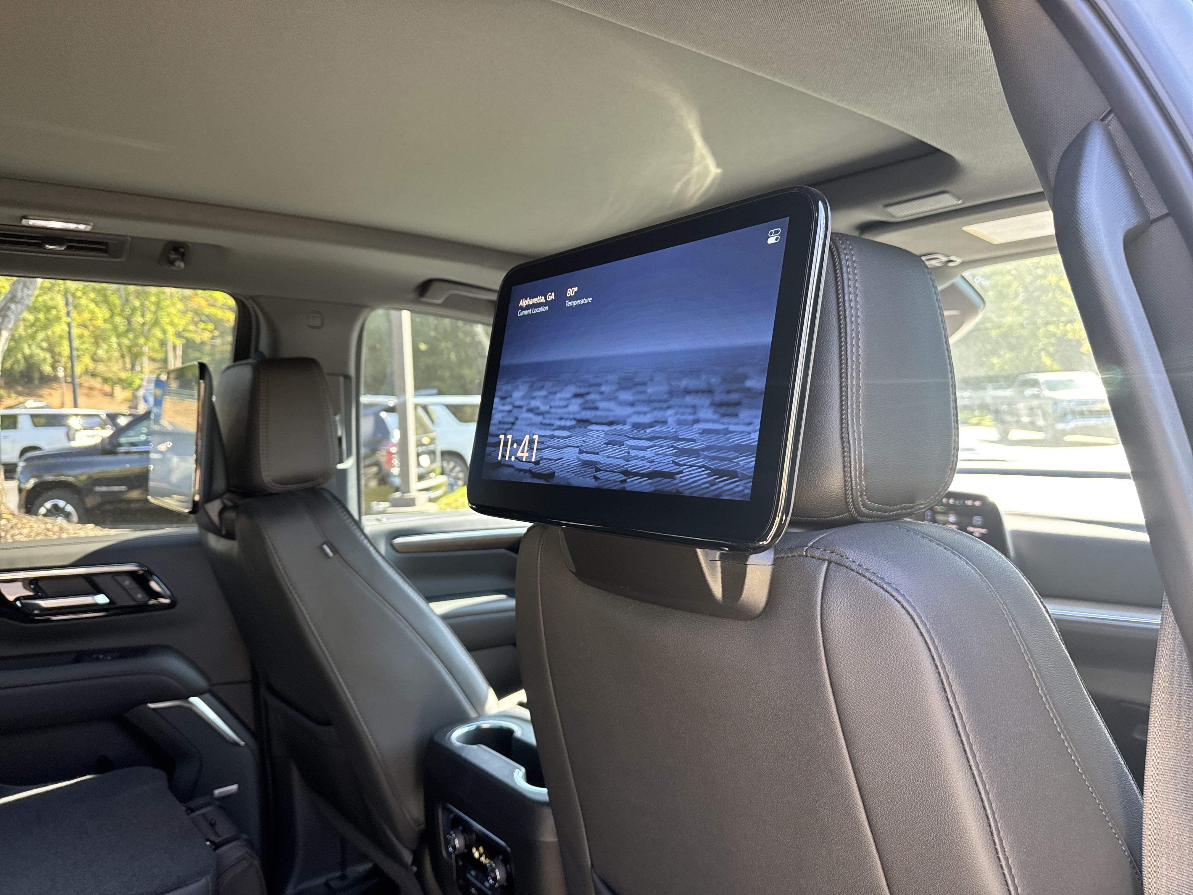 New 2027 Chevrolet Tahoe High Country AWD/4WD image 17
