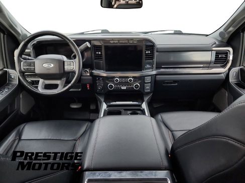 Used 2023 Ford F350 Lariat image 29