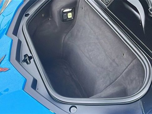 Used 2021 Chevrolet Corvette Stingray Preferred Cpe w/ Z51 Performance Package image 31