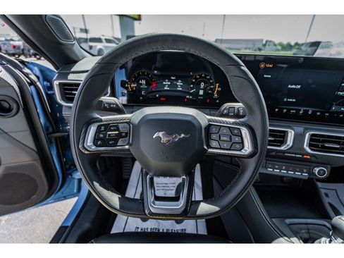 Used 2025 Ford Mustang GT Premium RWD image 11
