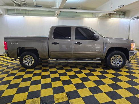 Used 2012 Chevrolet Silverado 1500 LT w/ LPO, On The Job Package image 2