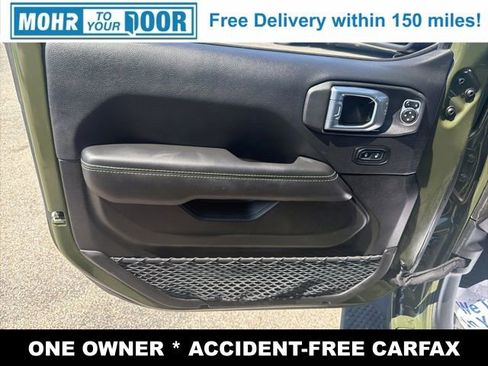 Used 2023 Jeep Wrangler Unlimited Sahara w/ Cold Weather Group image 10