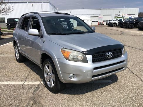 Used 2006 Toyota RAV4 Sport FWD image 11