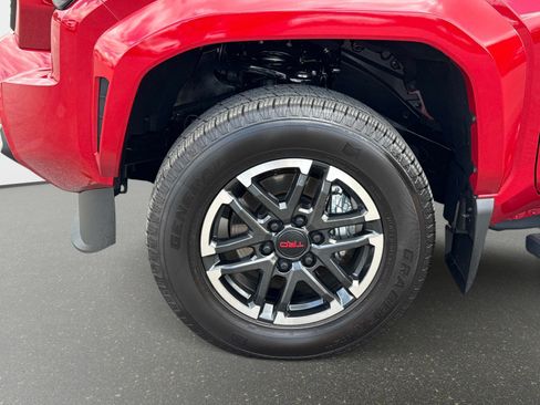 Used 2026 Toyota Tacoma TRD Sport AWD/4WD image 12