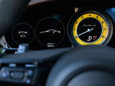 Used 2022 Porsche 911 Turbo S image 17