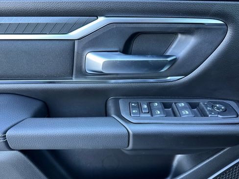 New 2026 RAM 1500 4x4 Crew Cab image 10