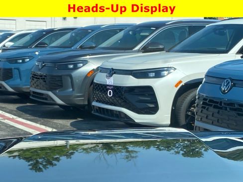 Used 2024 Volkswagen Atlas SEL Premium R-Line AWD/4WD image 45