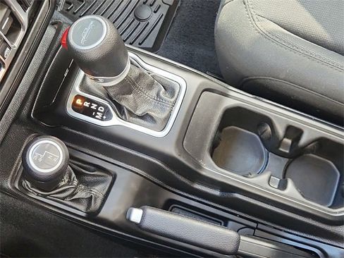 Used 2020 Jeep Gladiator Sport w/ Quick Order Package 24S image 15