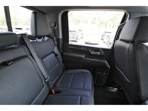 Used 2024 Chevrolet Silverado 2500 LTZ w/ LTZ Plus Package AWD/4WD image 13
