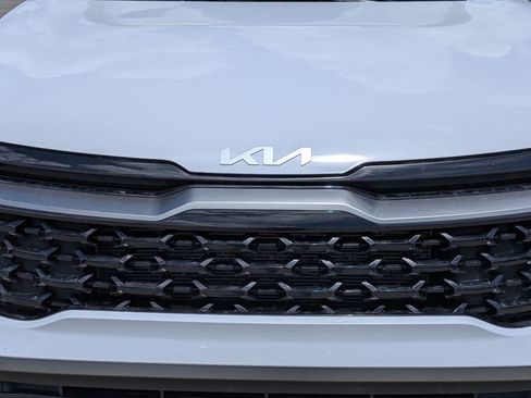Certified 2023 Kia Sportage X-Line w/ X-Line Premium Package AWD/4WD image 9