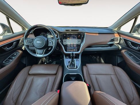 Used 2025 Subaru Outback Touring XT w/ Popular Package #2 image 13