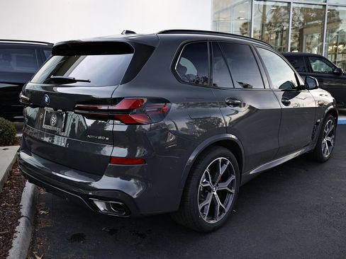 New 2026 BMW X5 xDrive50e w/ Executive Package image 7