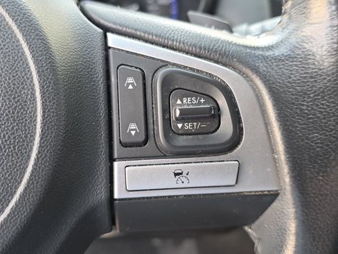 Used 2015 Subaru Outback 2.5i Limited AWD/4WD image 28