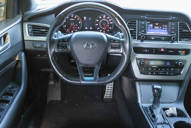 Used 2015 Hyundai Sonata Sport 2.0T FWD image 16