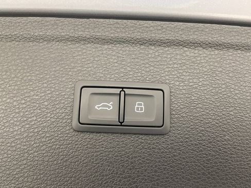 Used 2023 Audi Q5 2.0T Premium Plus w/ Premium Plus Package image 38