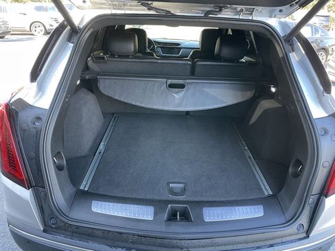 Used 2020 Cadillac XT5 Premium Luxury image 7