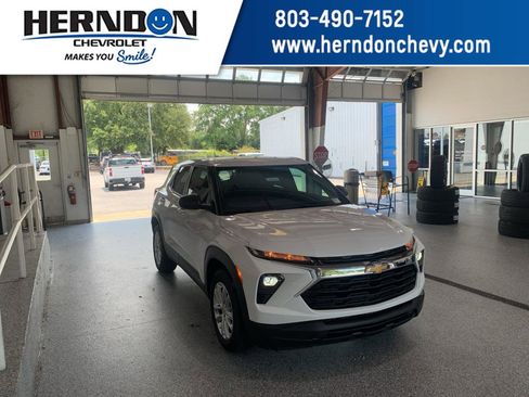 New 2026 Chevrolet TrailBlazer LS w/ LS Convenience Package FWD image 1