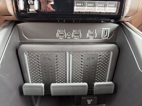 Used 2026 RAM 3500 Longhorn AWD/4WD image 53