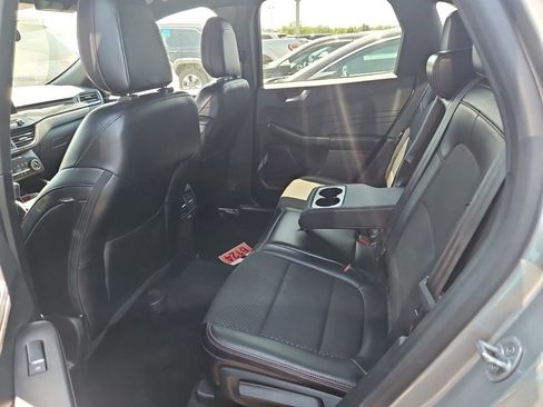 Used 2024 Ford Escape ST-Line AWD/4WD image 14